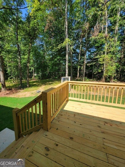 Building Photo - 413 Loblolly Ridge Rd
