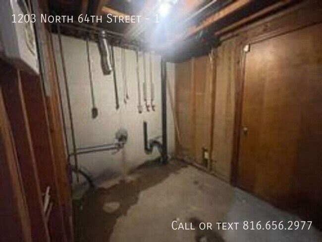 Building Photo - 1203 N 64 St