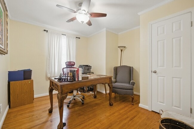 Building Photo - 8559 Old Ocean View Rd