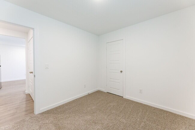Building Photo - Brand new home in Overlook West!