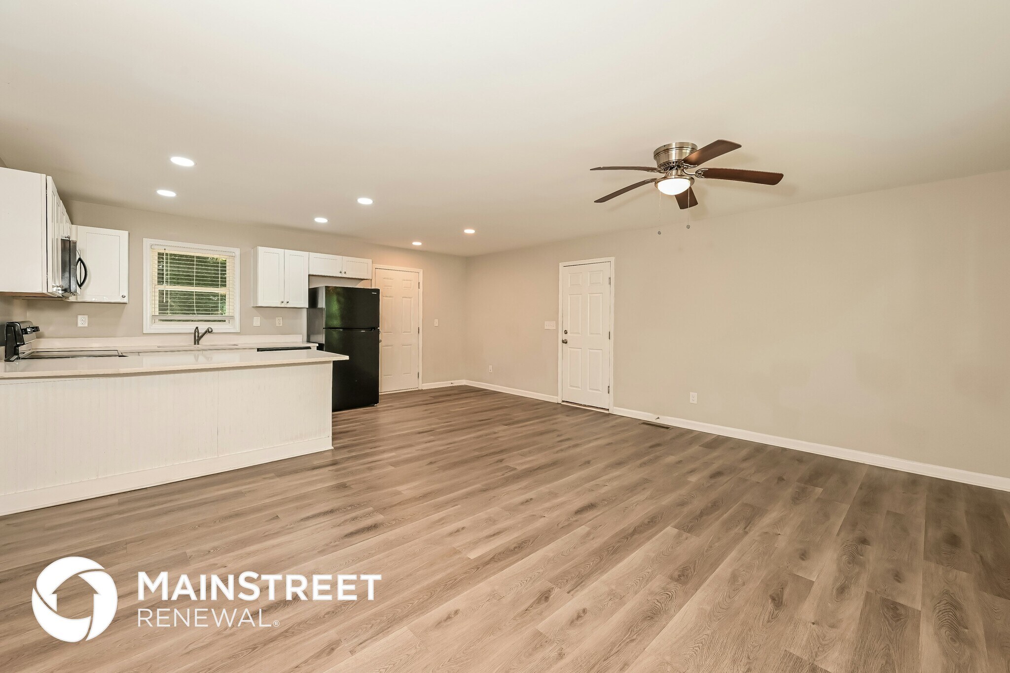 Building Photo - 3886 Brookshire Pl
