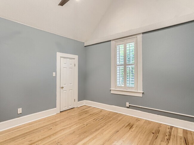 Building Photo - Charming Home in Denver, CO - 3 Bedroom, 2 Bathroom