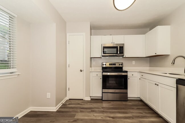 Building Photo - 476 Ridgedale Way