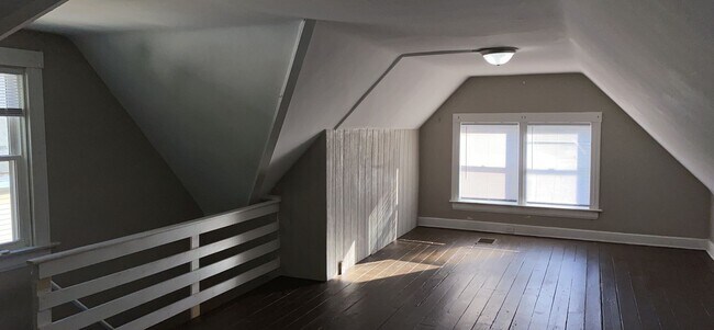 Building Photo - 2009 Ryan Ave