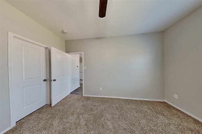 Building Photo - 20834 Clay Landing Ln