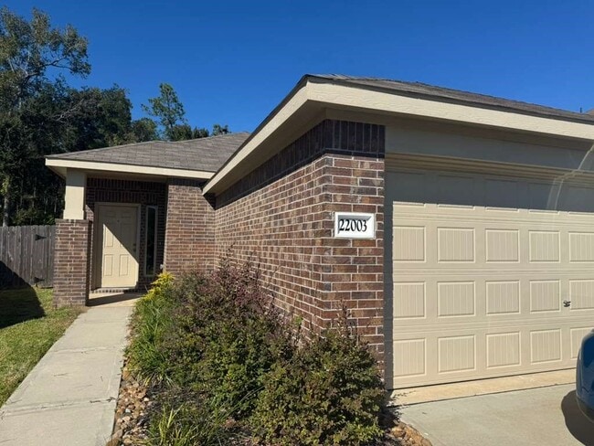 Primary Photo - 22003 Birchwood River Trl