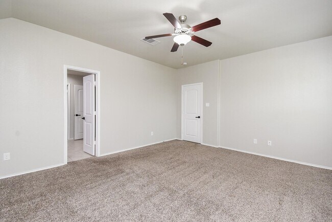 Building Photo - 4602 Tuscan Lily Dr