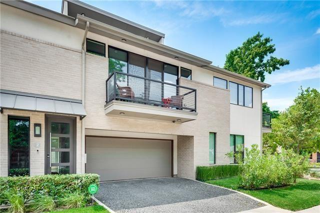 Building Photo - 2222 N Prairie Ave