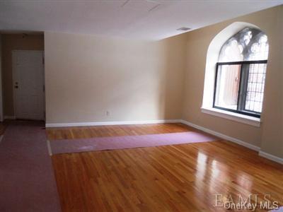 Building Photo - 110 Chateau Rive