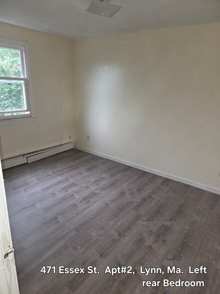 Building Photo - 471 Essex St