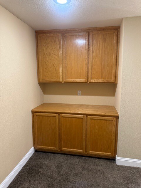 Building Photo - Tracy 3 Bedroom 2.5 Bathroom Home