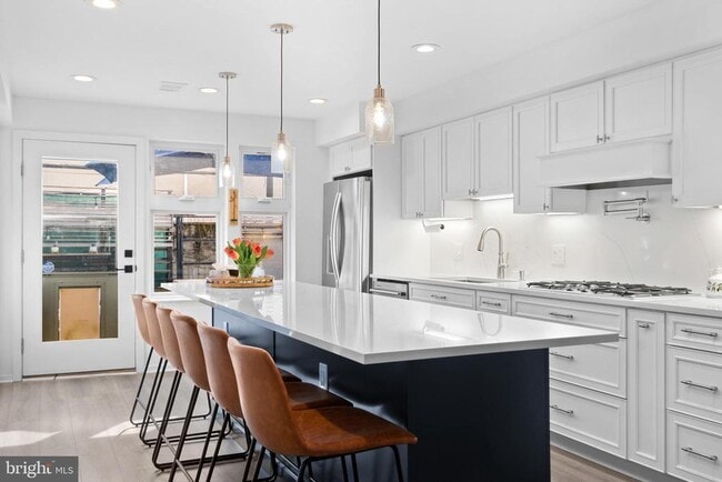 Building Photo - 1226 Gerritt St