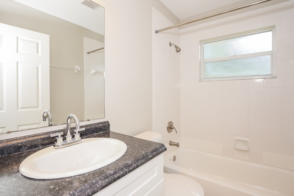 Building Photo - 3644 Ribera Ave