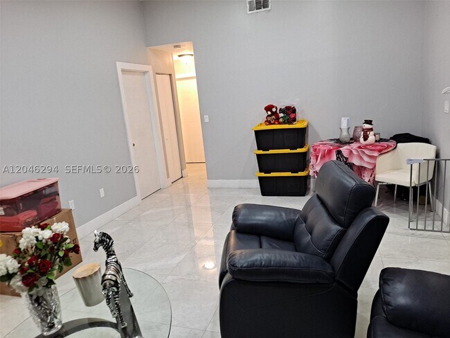 Building Photo - 8814 NW 109th Terrace