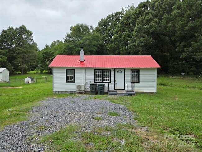 Building Photo - 2128 Hodgin St