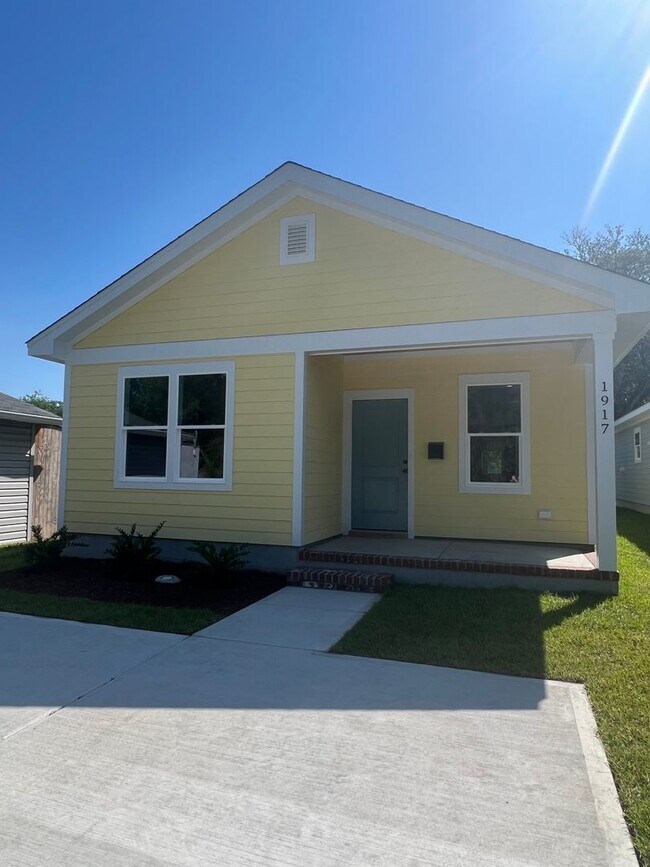 Building Photo - New Construction 3 Bedroom Home