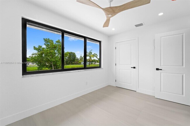 Building Photo - 11089 SW 69th Terrace