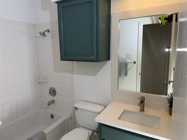 Building Photo - 1321 Piney Creek Ln