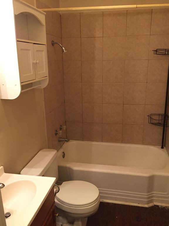 Building Photo - 3304 Garfield St