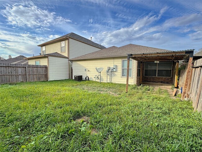 Building Photo - 13306 Southpoint Ln