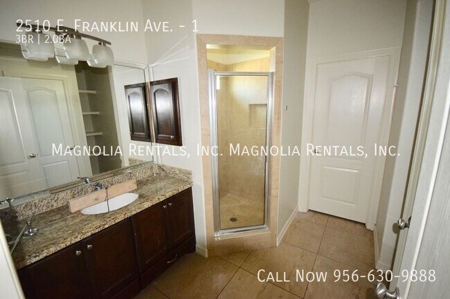 Building Photo - 2510 E Franklin Ave