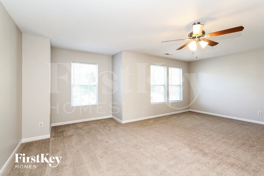 Building Photo - 5512 Hammermill Dr