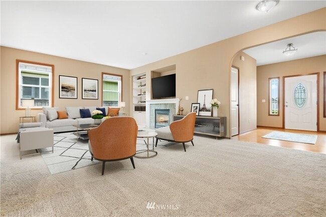 Building Photo - 6405 160th Ave E