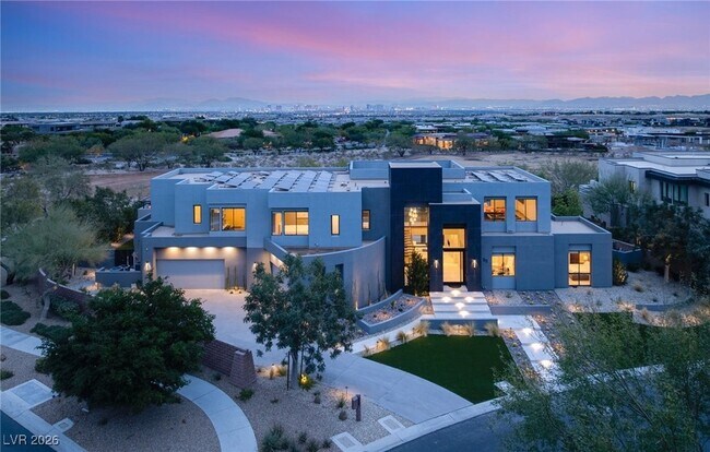 Building Photo - 98 Sun Glow Ln