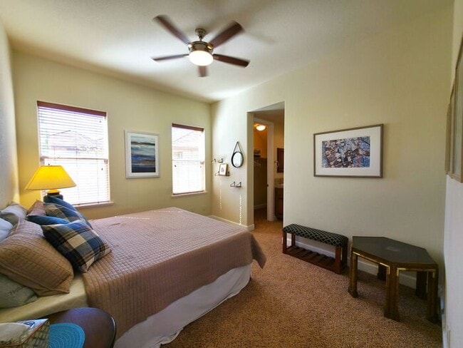 Building Photo - All-Inclusive Executive Luxury in Somerset...