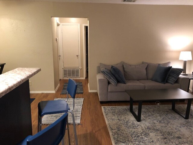 Building Photo - "Cozy Living at 301 Algerita: Charming 2-B...