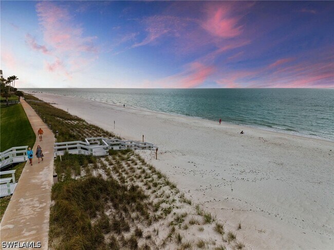 Building Photo - 4401 Gulf Shore Blvd N