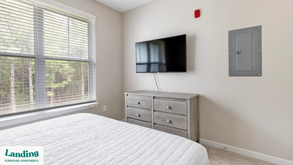 Building Photo - 393 Johns Rd NW