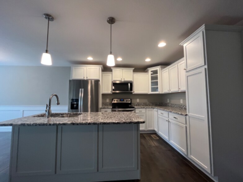 Building Photo - 3626 Meredith Lynn Wy