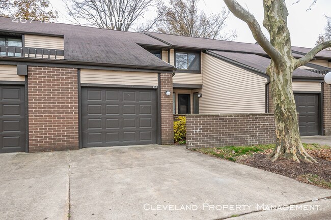 Primary Photo - 2 Bedroom Richmond Hts Condo