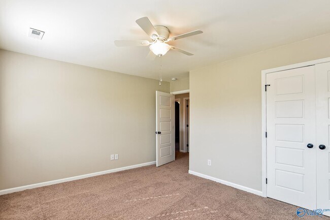 Building Photo - 107 Angela Ridge Way