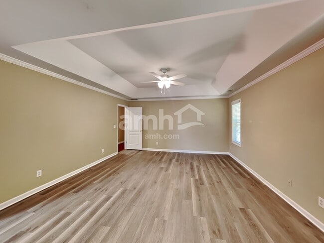 Building Photo - 1990 Turtle Creek Way