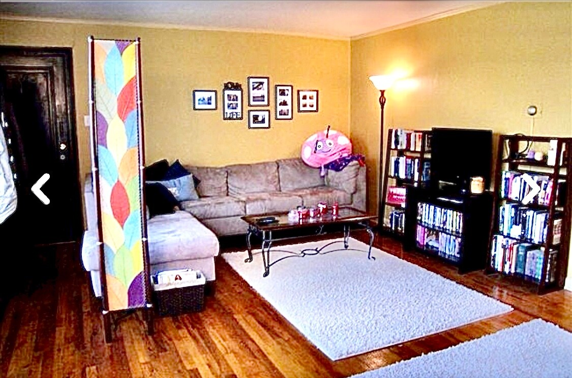 Building Photo - 735 Lincolnway E