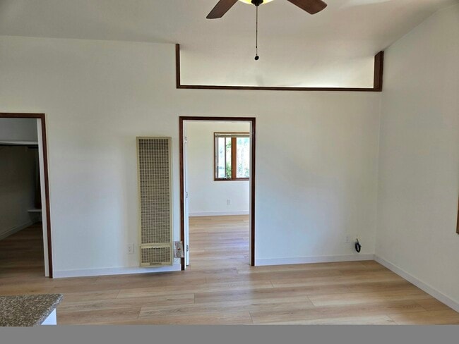 Building Photo - 635 Fresca St