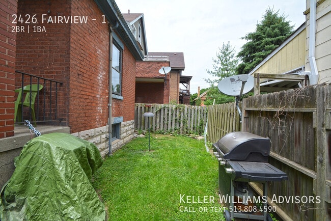 Building Photo - 2426 Fairview-1