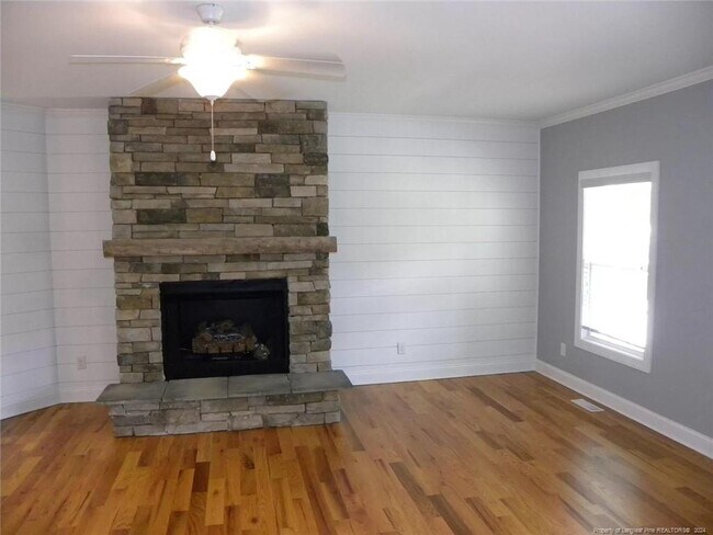 Building Photo - 149 Union Church Rd