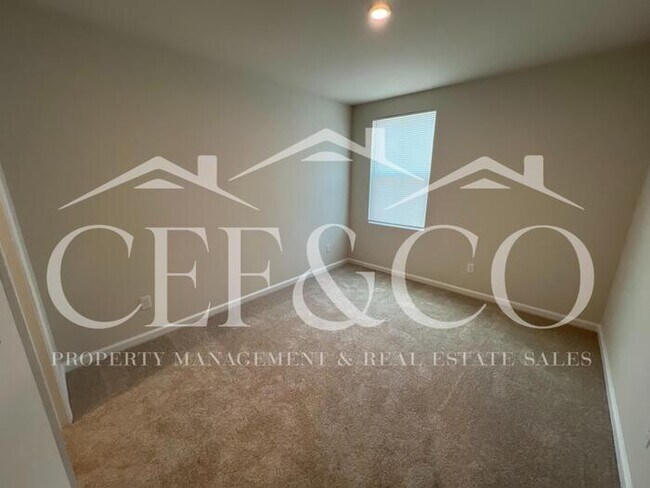 Building Photo - New Construction Gem – 4BR + Loft, Garage, and Great Amenities!