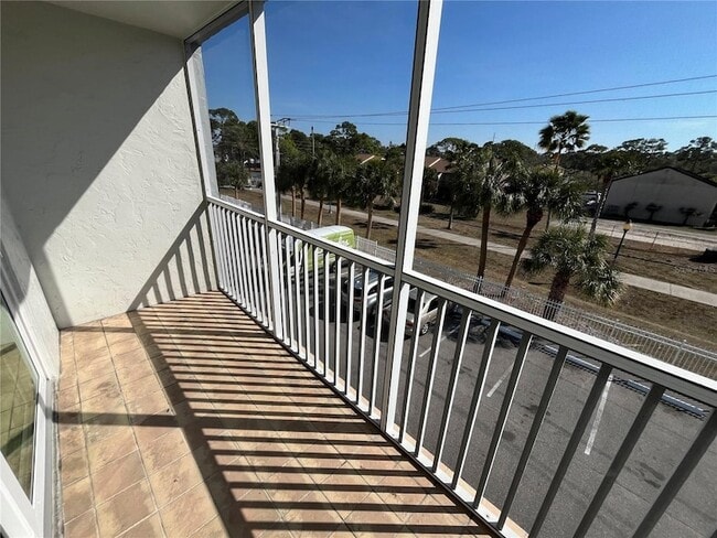 Building Photo - 2760 Coconut Bay Ln