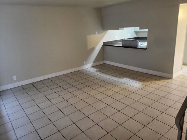 Building Photo - 3351 E Andy St