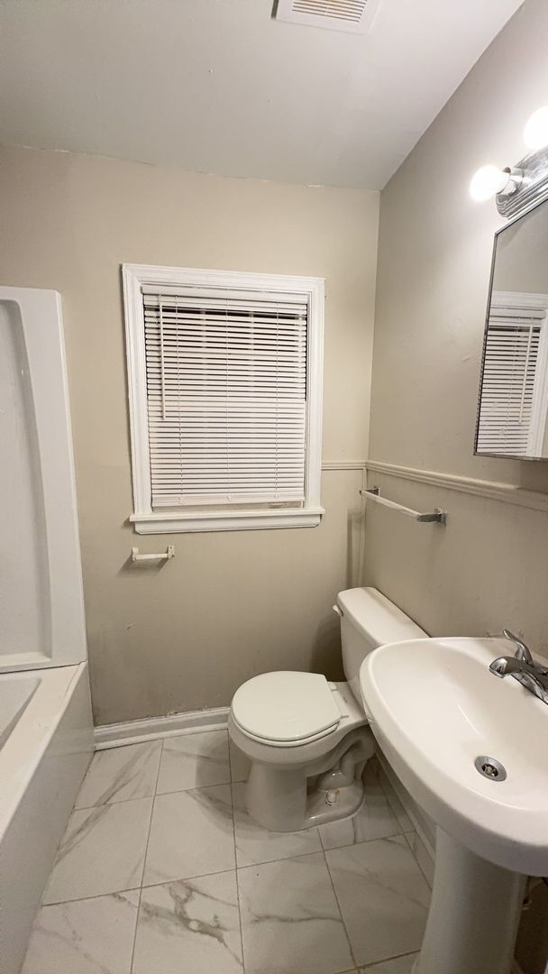 Building Photo - Charming 2 bedroom 1 bath home - Sherwood ...