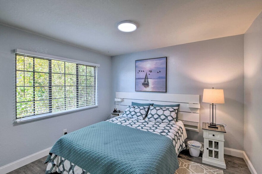 Building Photo - 434 Larkin St