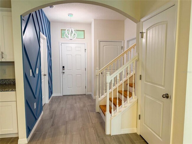 Building Photo - 16128 Mangrove Rd