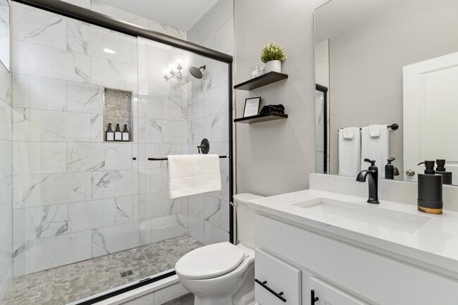 Building Photo - 1615 Fagan St