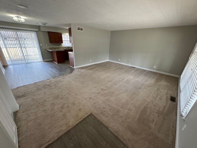 Building Photo - Four Bedroom Available in April - West Lafayette School District