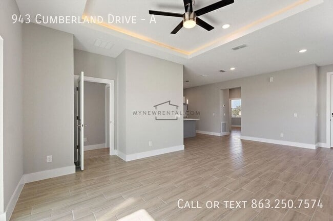 Building Photo - 943 Cumberland Dr