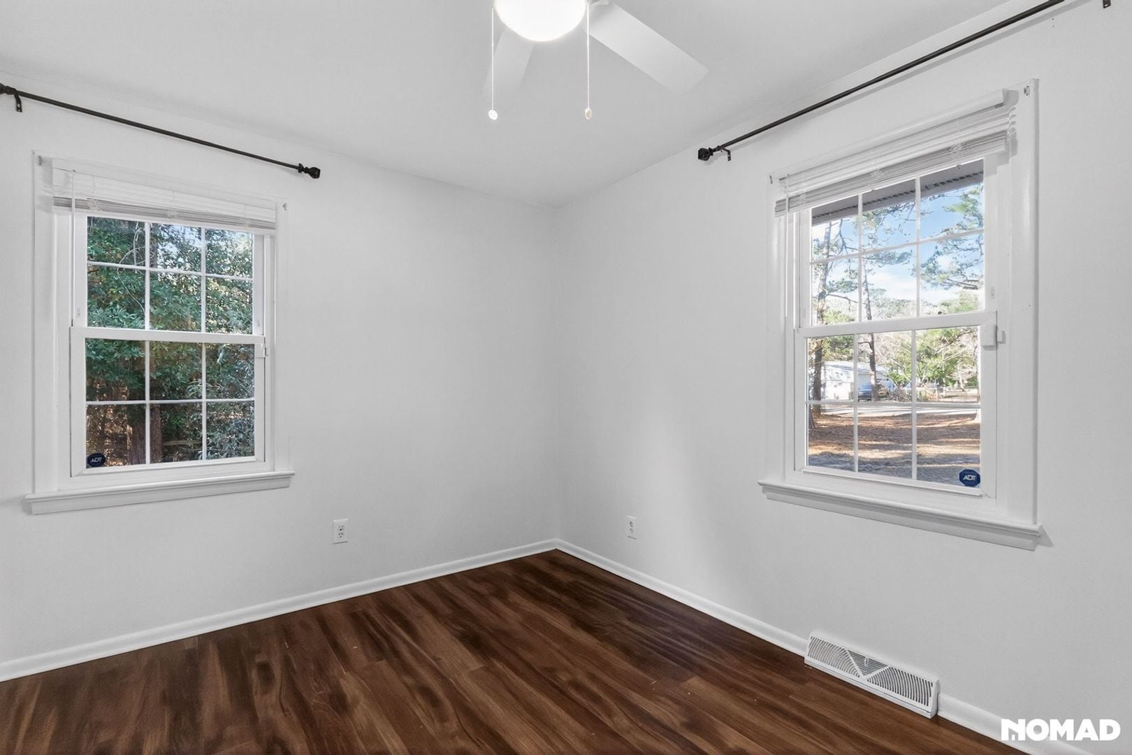 Building Photo - 215 N Pine St